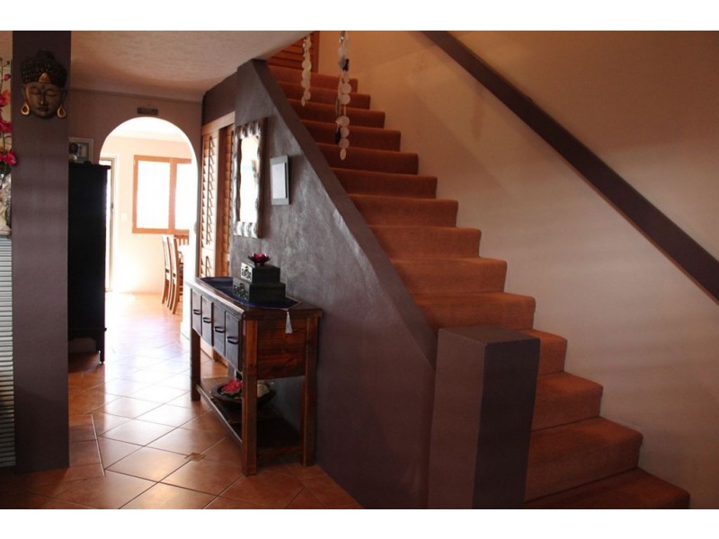 7/5 Aquila Court, Mermaid Waters QLD 4218