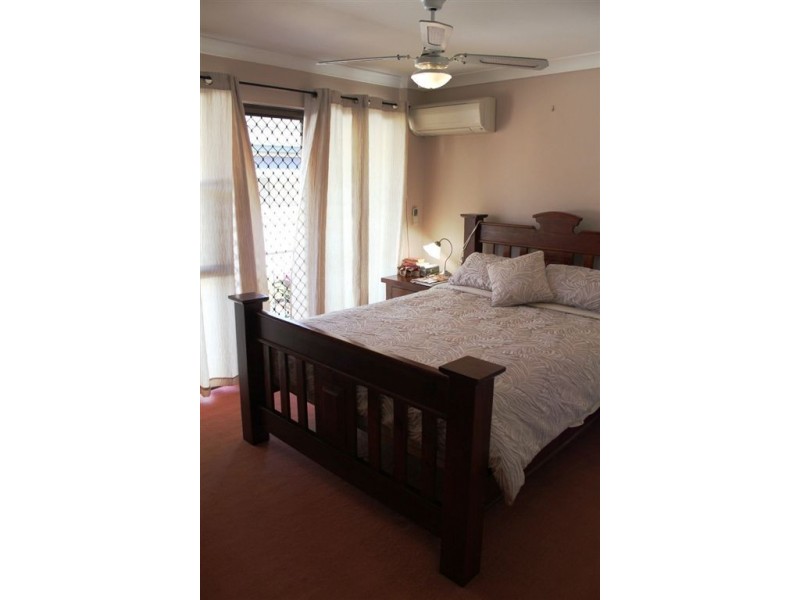 7/5 Aquila Court, Mermaid Waters QLD 4218