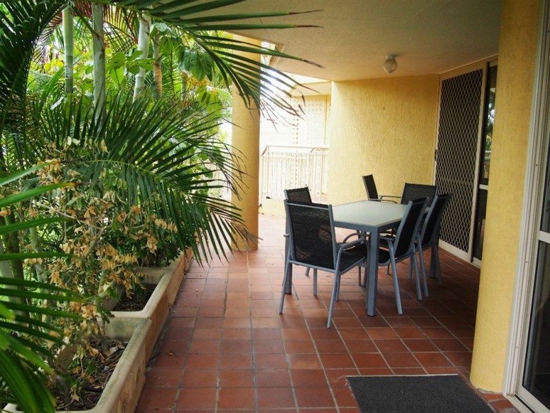 4/10 Dudley Street, Mermaid Beach QLD 4218