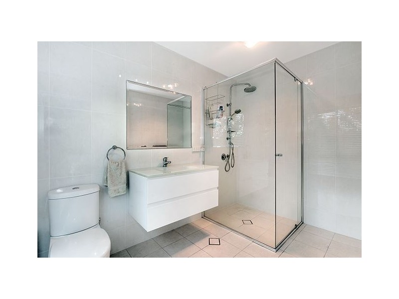 65 Plateau Crescent, Carrara QLD 4211