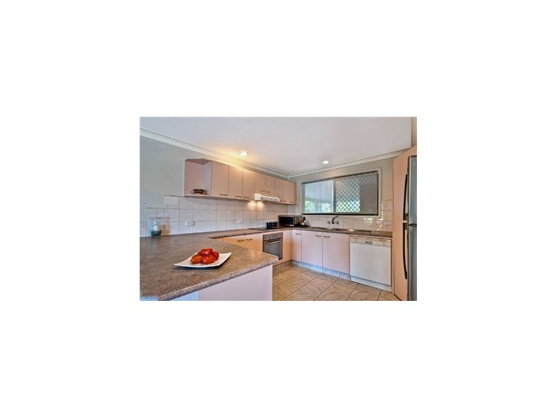 5 Palmetto Court, Broadbeach Waters QLD 4218