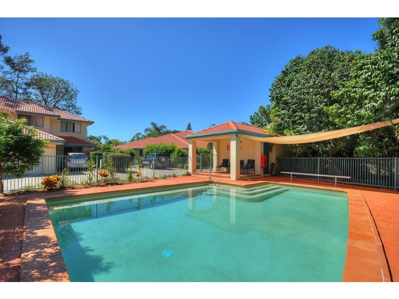 25/2 Pappas Way, Carrara QLD 4211