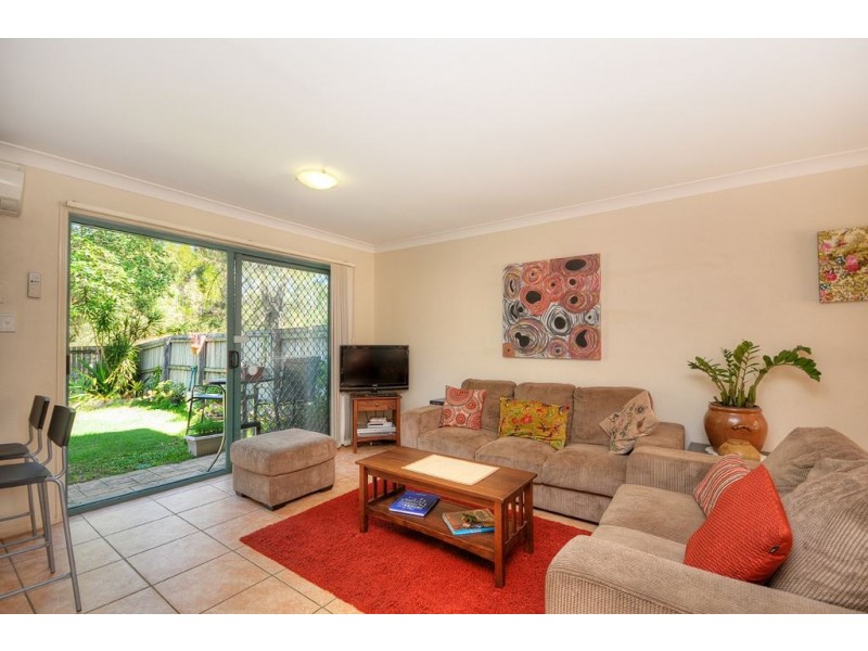 25/2 Pappas Way, Carrara QLD 4211