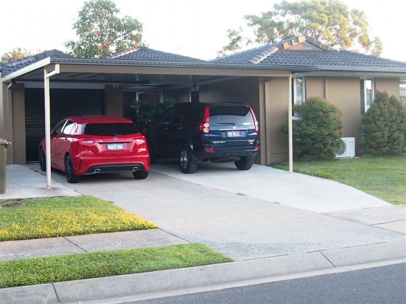 55 Montezuma Drive, Burleigh Waters QLD 4220