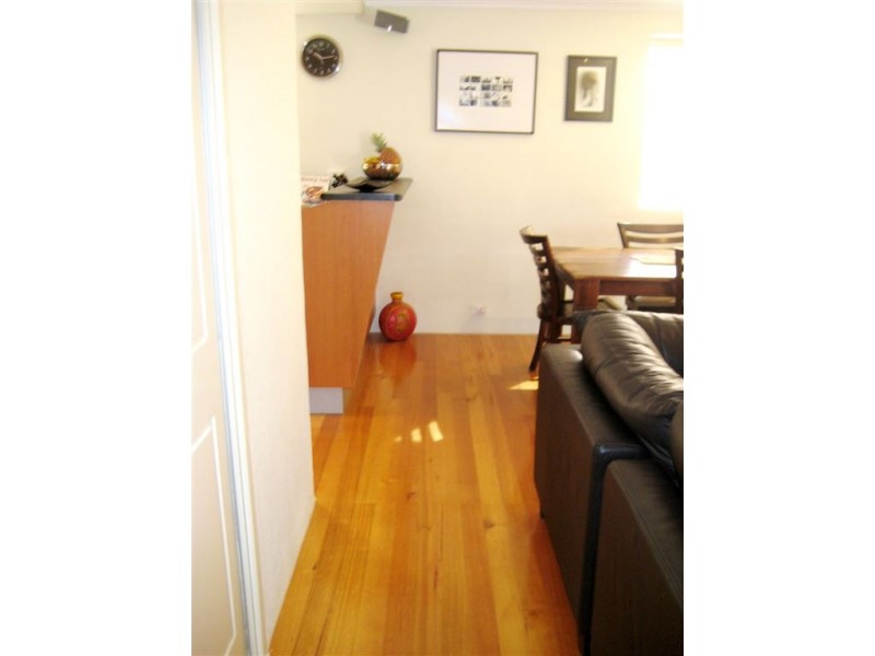 1/11 Hilda Street, Mermaid Beach QLD 4218