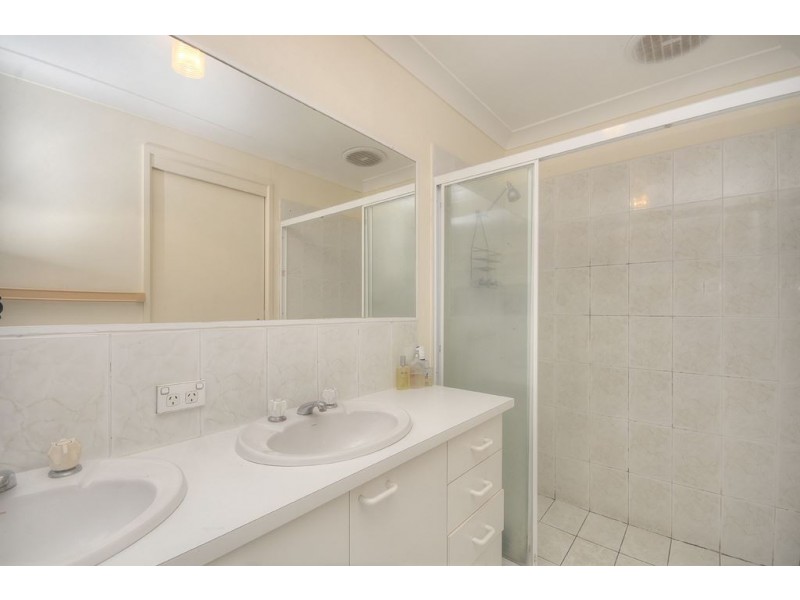 7 Yarandin Court, Worongary QLD 4213