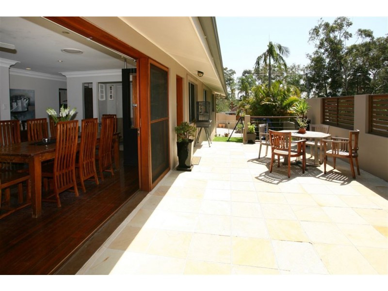 14 Greer Terrace, Southport QLD 4215