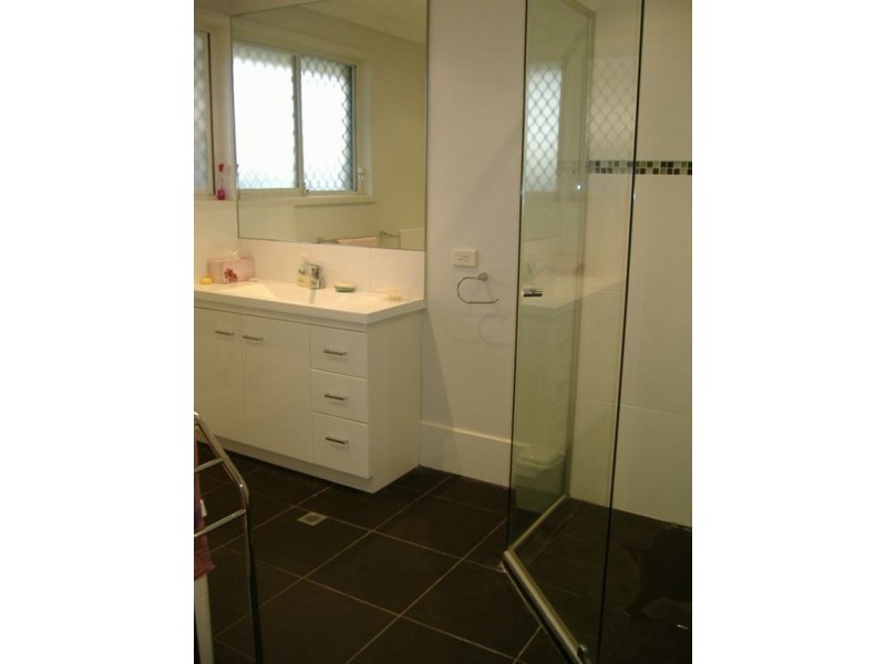 51 Sunshine Blvd, Broadbeach Waters QLD 4218