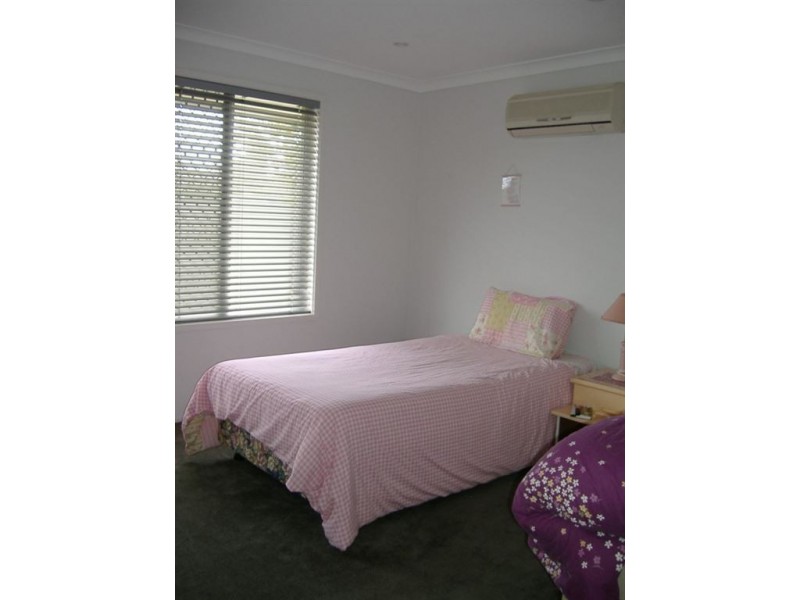51 Sunshine Blvd, Broadbeach Waters QLD 4218