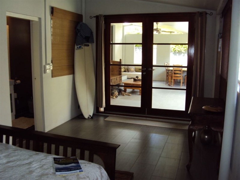 14 Albicore Street, Mermaid Waters QLD 4218