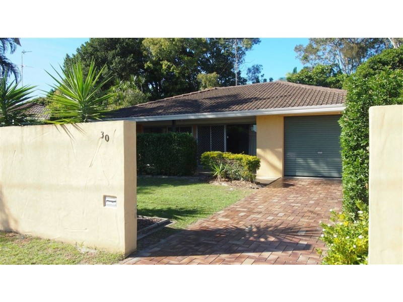 30 Bordeaux Parade, Mermaid Waters QLD 4218