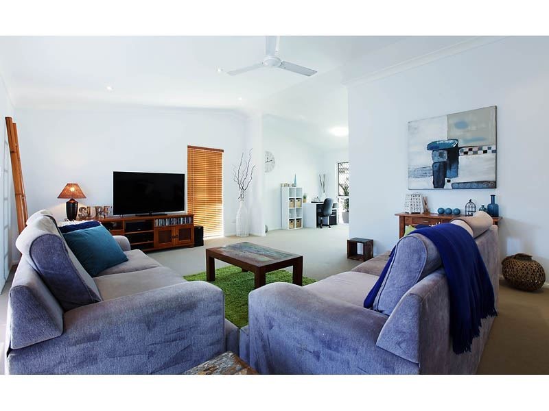 5 Tincurrin Court, Robina QLD 4226