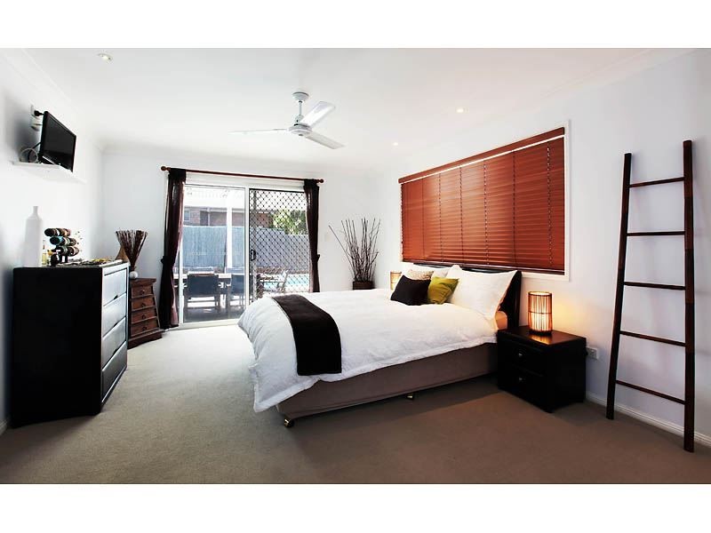 5 Tincurrin Court, Robina QLD 4226