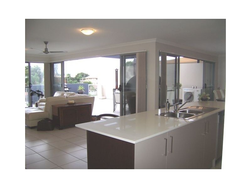 14/8 – 12 Proud Street, Labrador QLD 4215