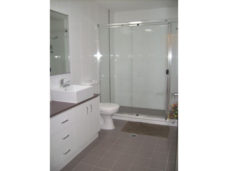 14/8 – 12 Proud Street, Labrador QLD 4215