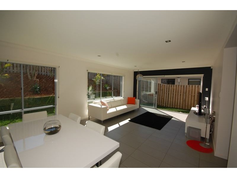 19 Barrington Street, Upper Coomera QLD 4209