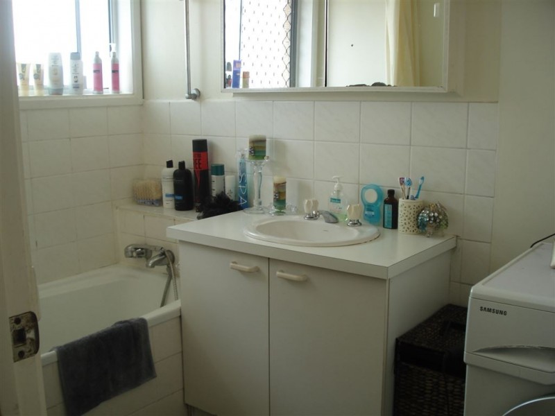 1/131 Rio Vista Boulevarde, Broadbeach Waters QLD 4218