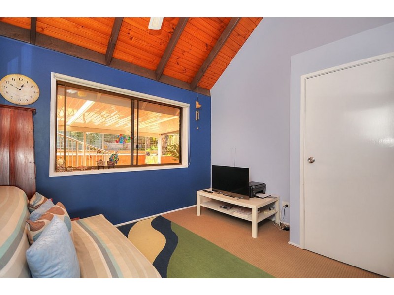 80 Plateau Crescent, Carrara QLD 4211