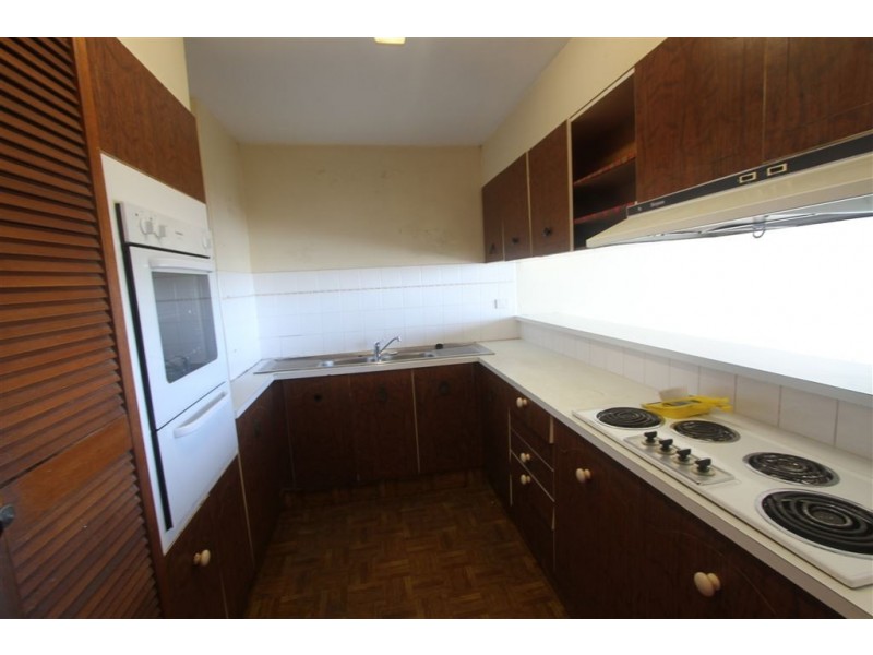 15b/2 Riverview Parade, Surfers Paradise QLD 4217