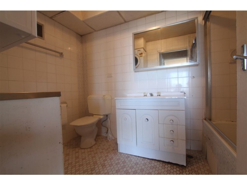 15b/2 Riverview Parade, Surfers Paradise QLD 4217