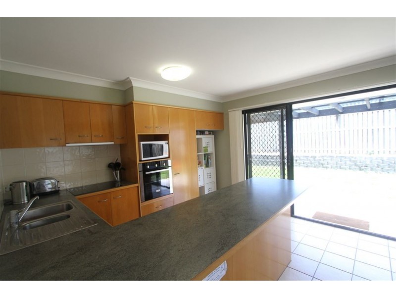 14 Seville Circuit, Burleigh Waters QLD 4220