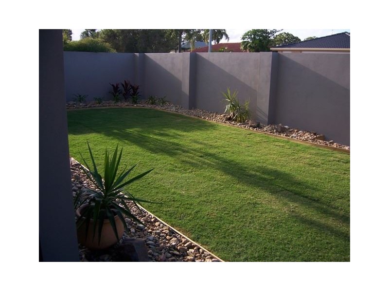 30 Port Drive, Mermaid Waters QLD 4218