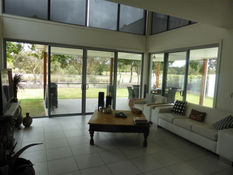 28 Lakelands Drive, Merrimac QLD 4226