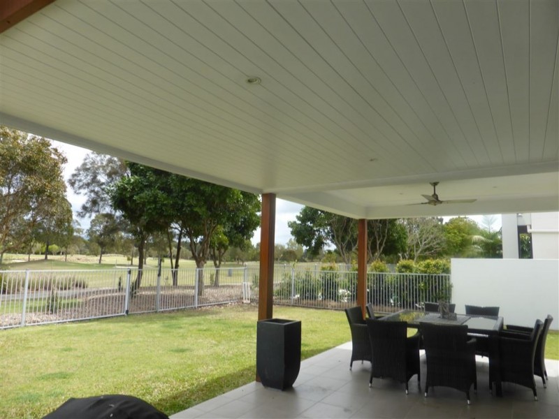 28 Lakelands Drive, Merrimac QLD 4226