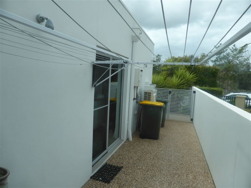 28 Lakelands Drive, Merrimac QLD 4226