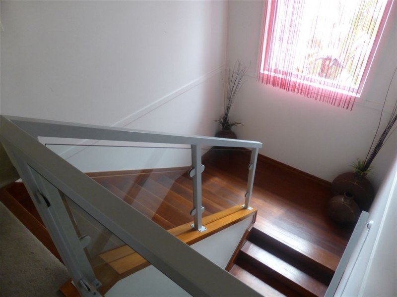 28 Lakelands Drive, Merrimac QLD 4226