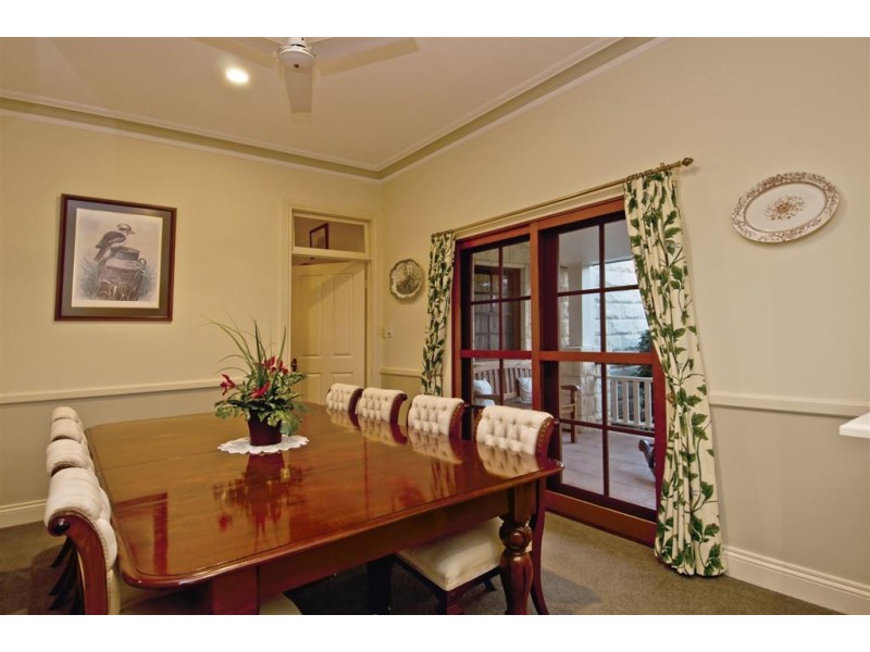 23 Julie Way, Mudgeeraba QLD 4213