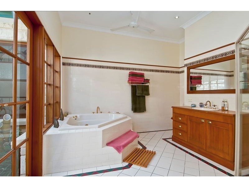 23 Julie Way, Mudgeeraba QLD 4213