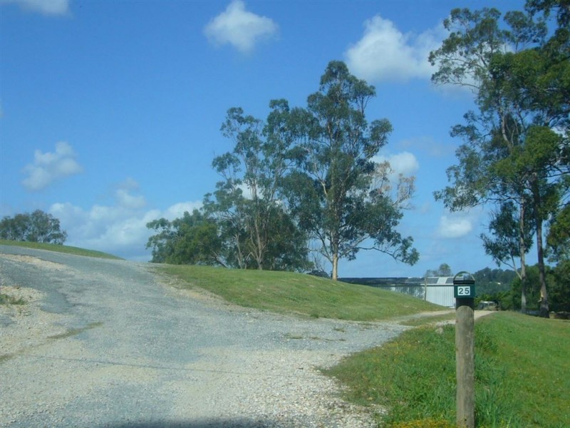 25 Elaine Ave, Mudgeeraba QLD 4213