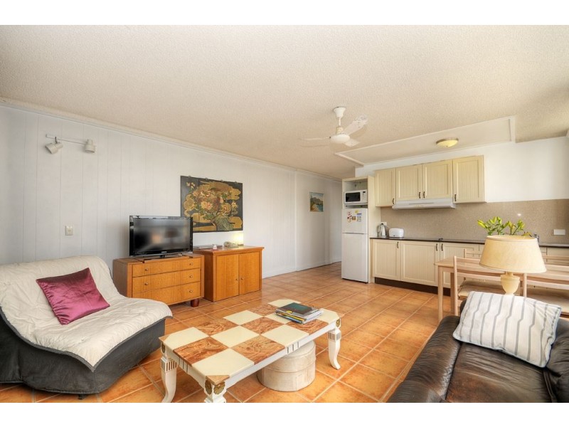 60/44 The Esplanade, Surfers Paradise QLD 4217