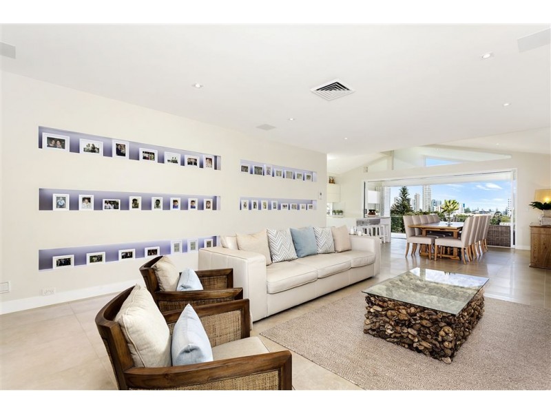 23 Ewart Street, Burleigh Heads QLD 4220
