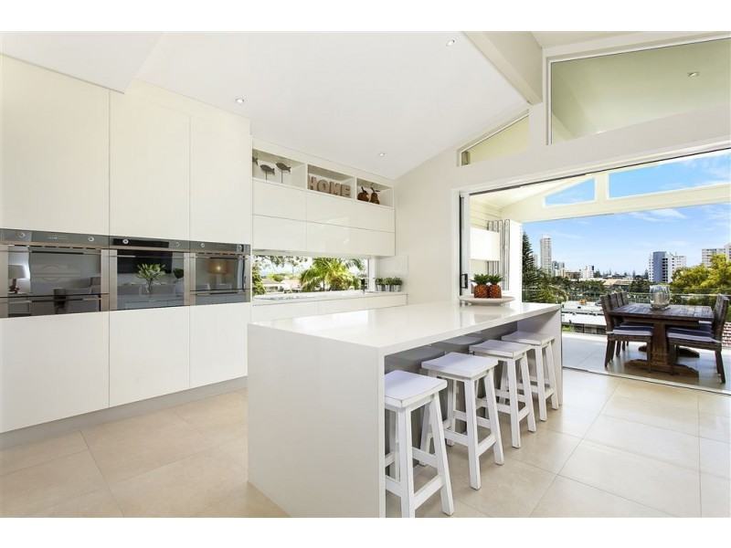 23 Ewart Street, Burleigh Heads QLD 4220