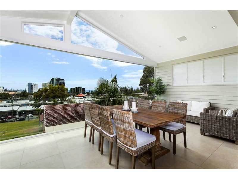 23 Ewart Street, Burleigh Heads QLD 4220