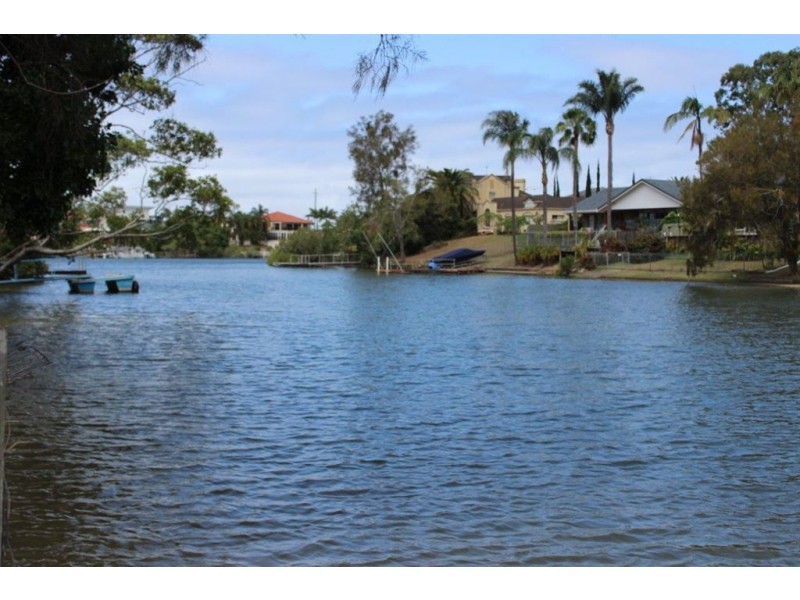25 Garden Grove, Carrara QLD 4211