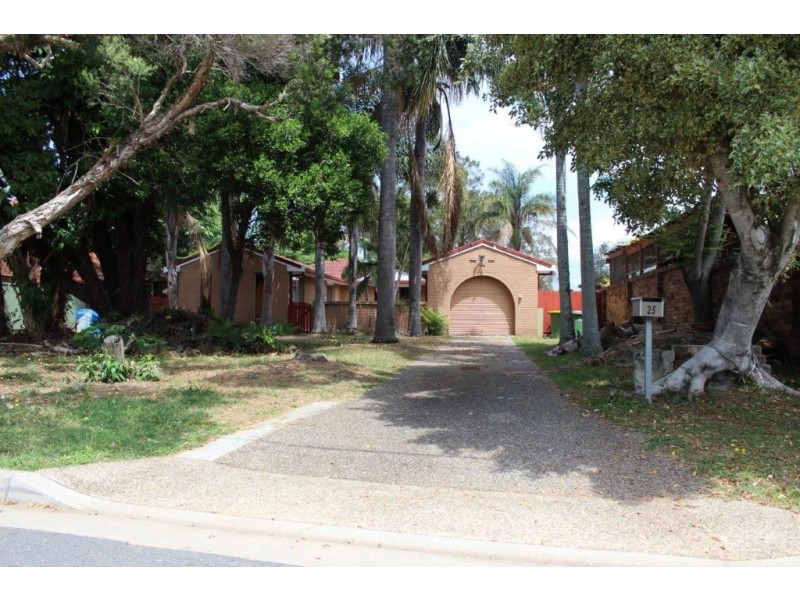 25 Garden Grove, Carrara QLD 4211