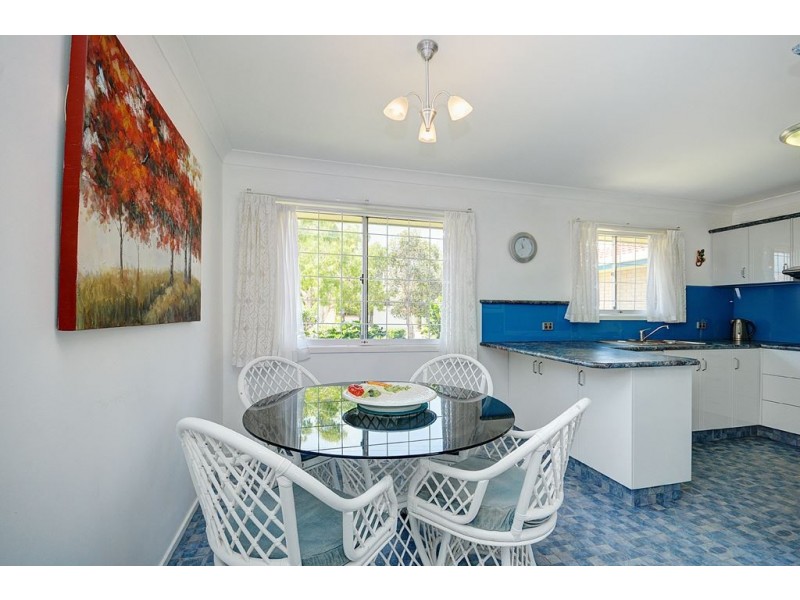 31 Sunshine Boulevard, Broadbeach Waters QLD 4218