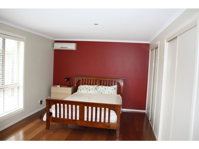 14 Cresta Court, Broadbeach Waters QLD 4218