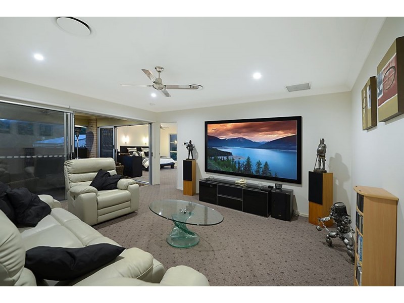 5 Pasture Place, Mount Nathan QLD 4211