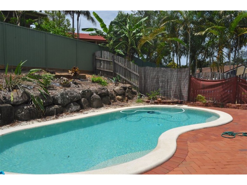 3 Warrungen Way, Ashmore QLD 4214