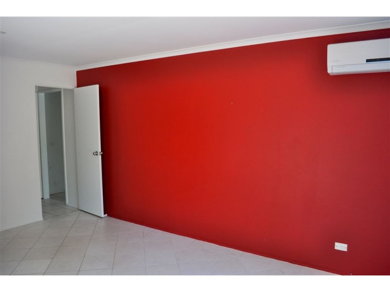 3 Warrungen Way, Ashmore QLD 4214