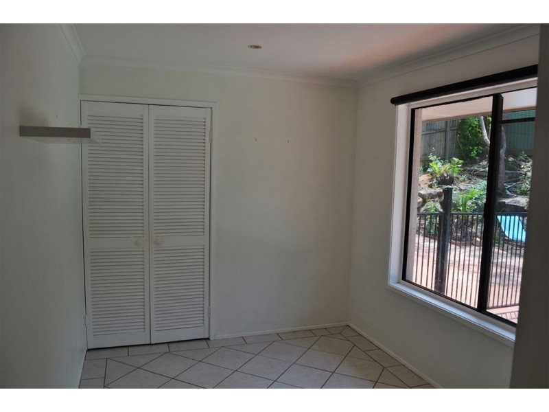 3 Warrungen Way, Ashmore QLD 4214