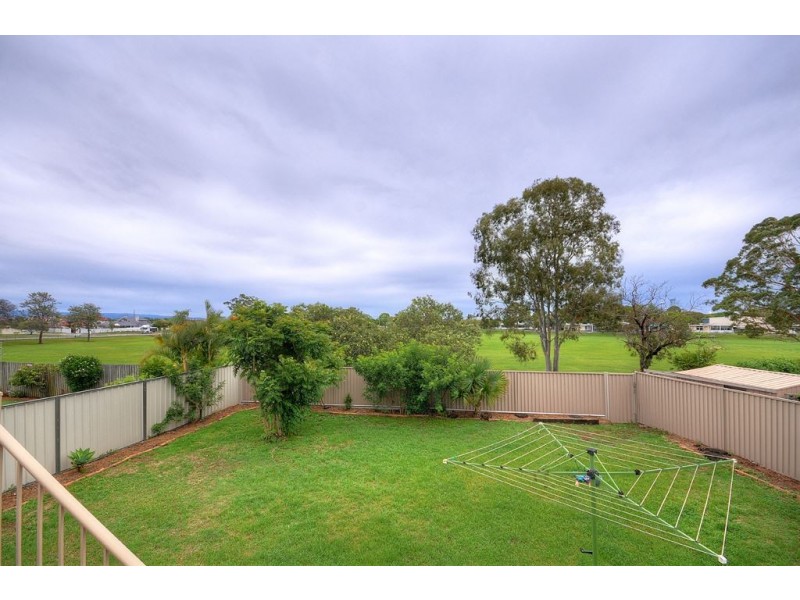12 Volante Crescent, Mermaid Waters QLD 4218
