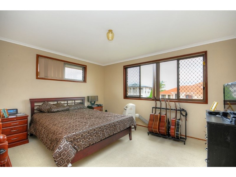 12 Volante Crescent, Mermaid Waters QLD 4218