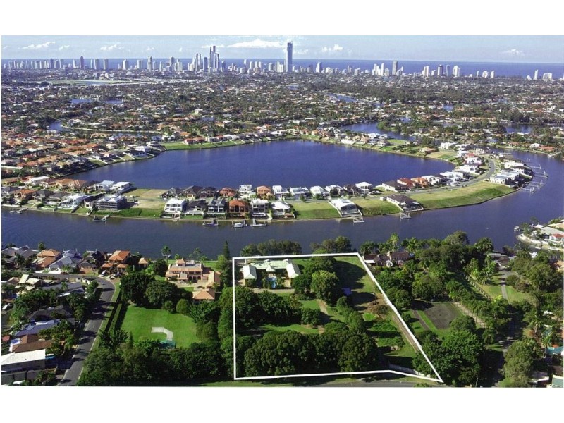 Carrara queensland