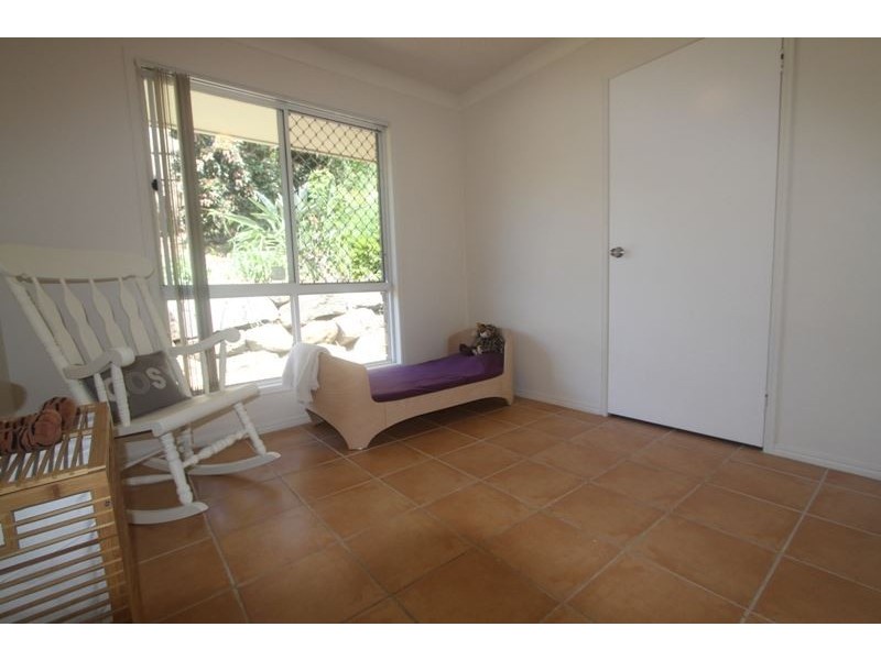 8 Edelsten Court, Carrara QLD 4211