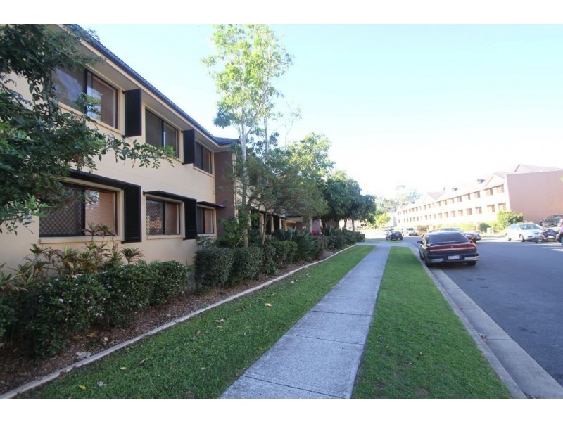 15/8 Tonga Place, Parkwood QLD 4214